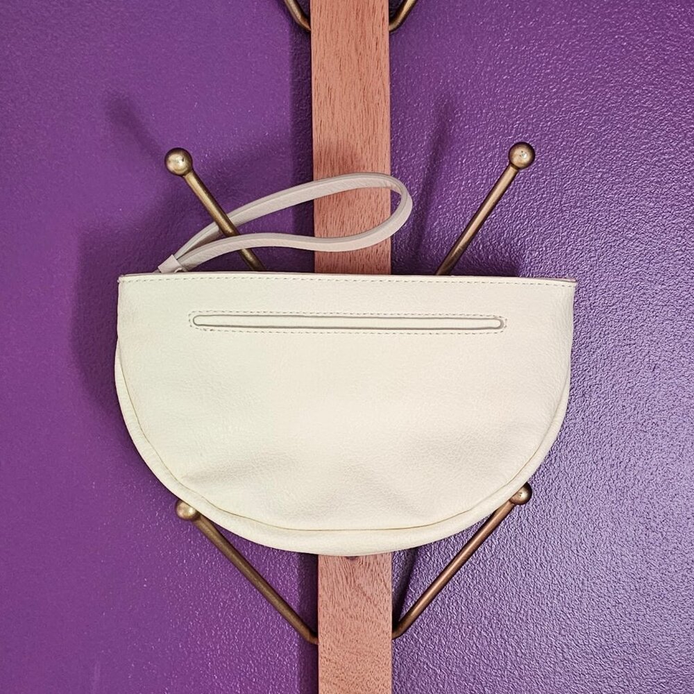 Lauren Conrad Lemon Citrus Wristlet - Picture 2 of 6